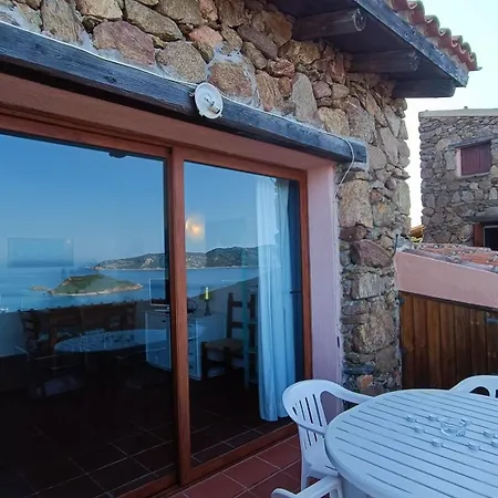 Villaggio Est Aparthotel 3*