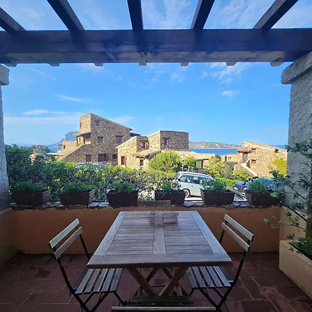 Villaggio Est A Capo Coda Cavallo Aparthotel San Teodoro (Sardinia)