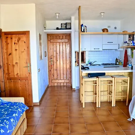 Villaggio Est A Capo Coda Cavallo Aparthotel 3*