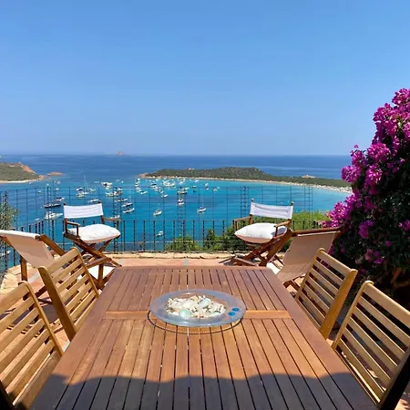 Villaggio Est A San Teodoro 3*