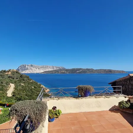 Aparthotel Villaggio Est A Capo Coda Cavallo San Teodoro (Sardinia)