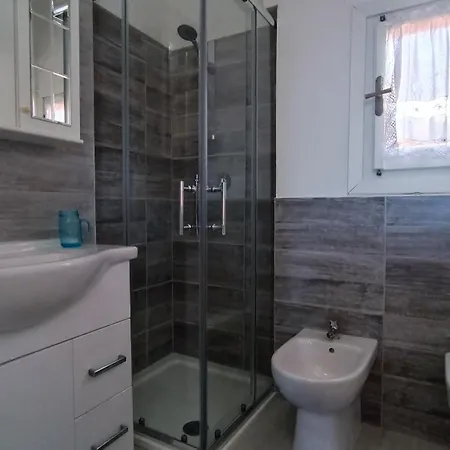 Villaggio Est A Capo Coda Cavallo Aparthotel 3*