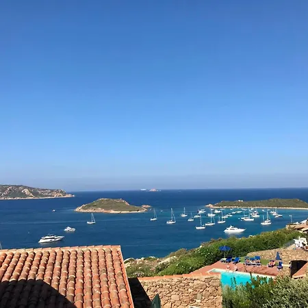 Aparthotel Villaggio Est A San Teodoro 3*