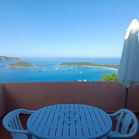 Villaggio Est A San Teodoro Aparthotel 3*