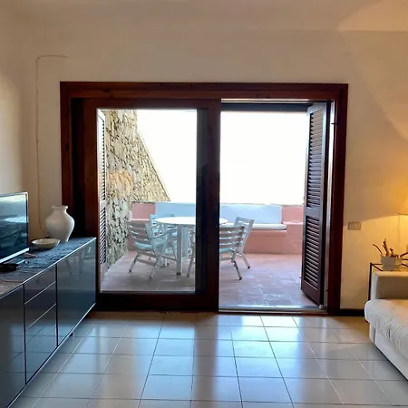 Aparthotel Villaggio Est A San Teodoro 3*