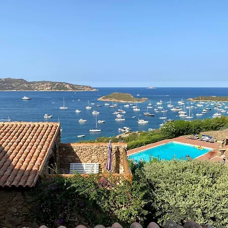 Villaggio Est A San Teodoro